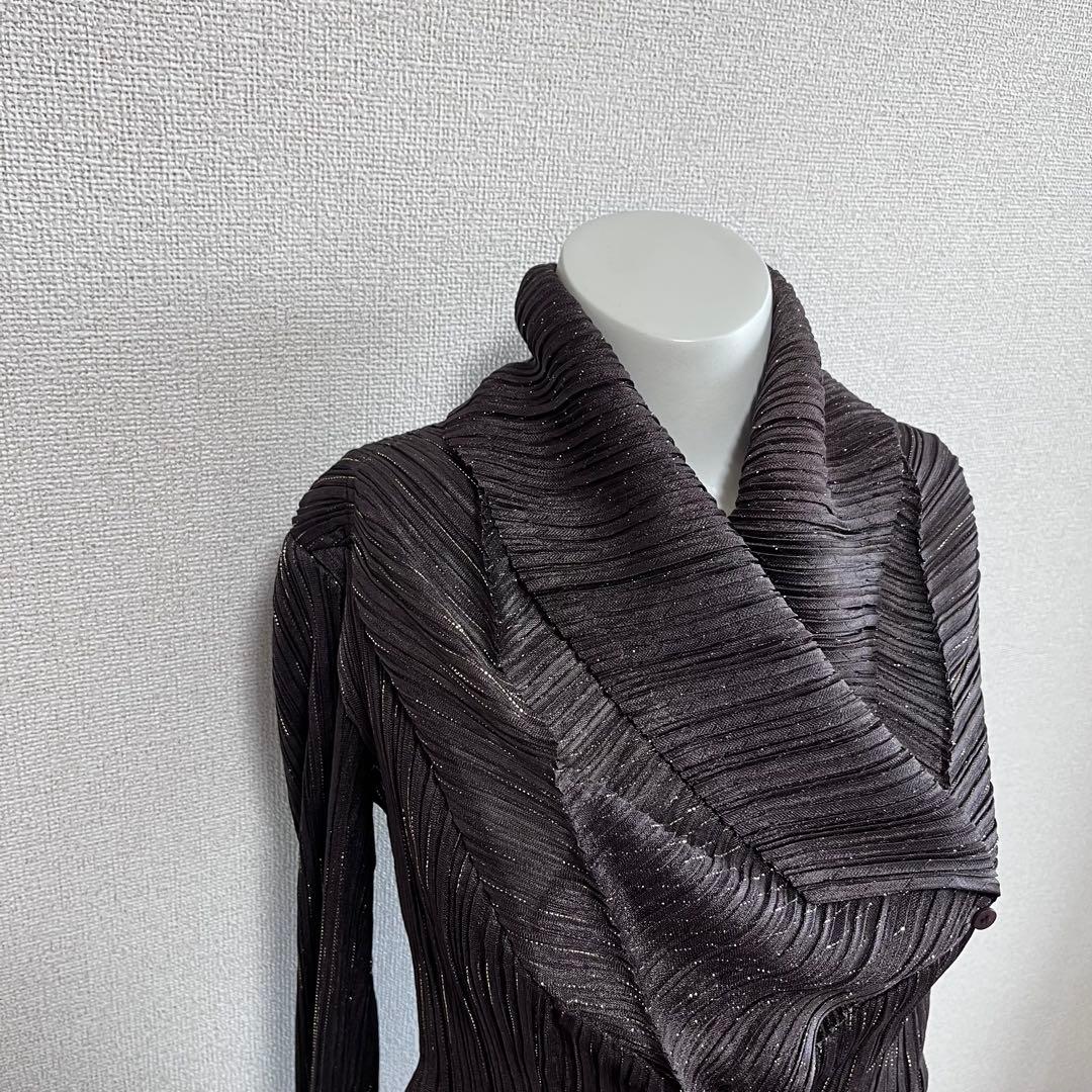 美品　イッセイミヤケ　ボリューム襟　ラメ　カーディガン　ジャケット　両ポケット付