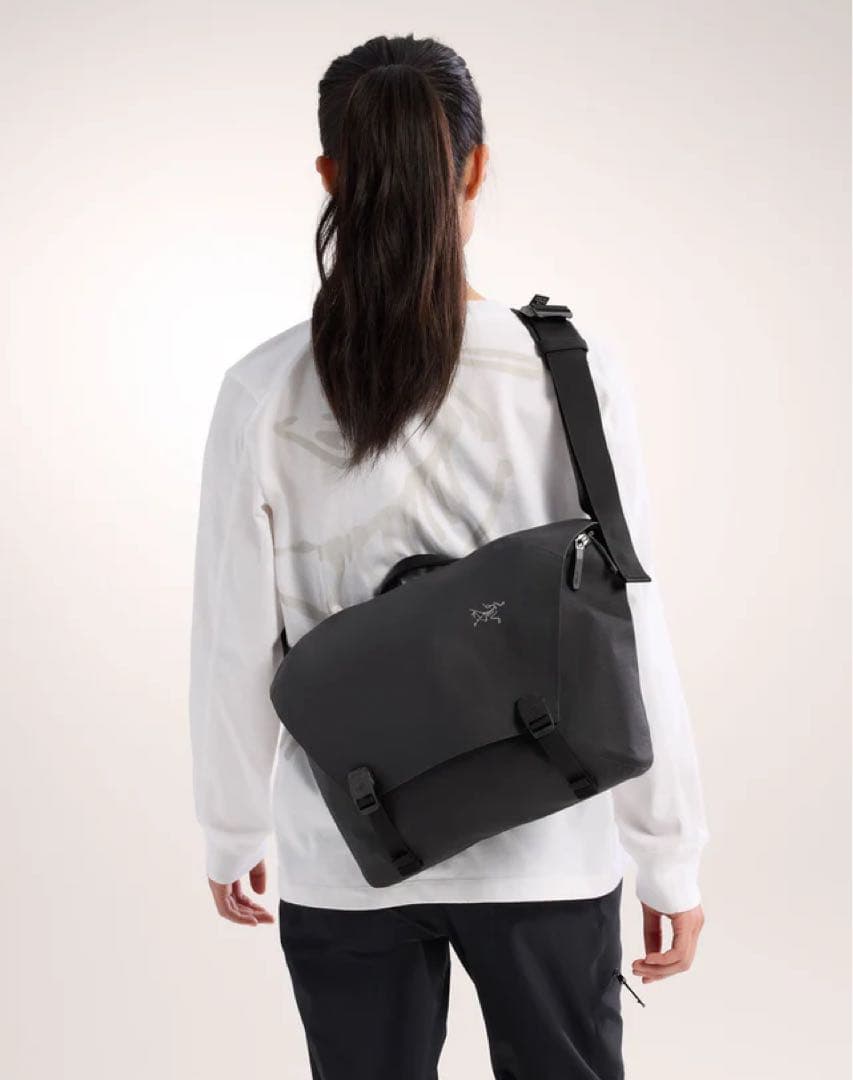 ARC’TERYX Granville 10 Courier Bag クーリエ