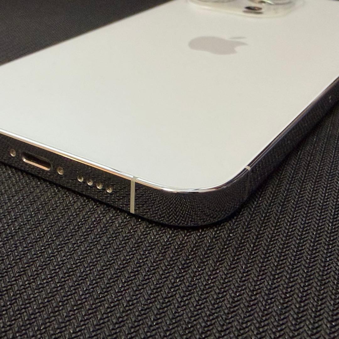 iPhone14 pro max ホワイト　256GB 本体