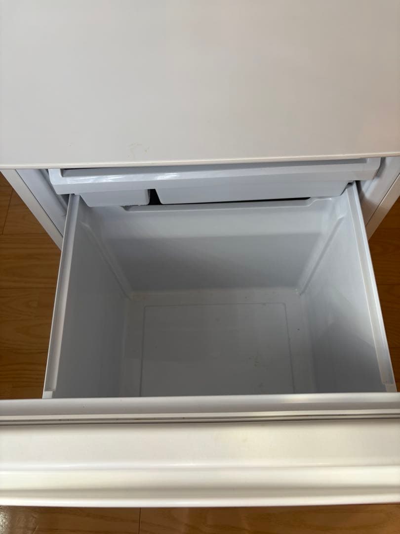 maaaaa⭐︎送料込み！AQUA 冷蔵庫　AQR-17MBK(W)