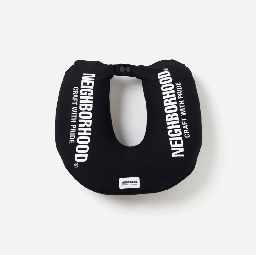 快適グッズ・旅行小物 NEIGHBORHOOD LOGO NECK PILLOW