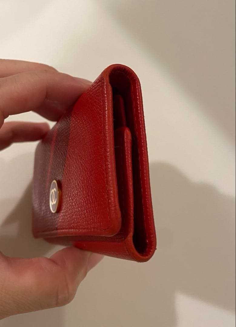 シャネル ココマーク レザーキーケース 赤