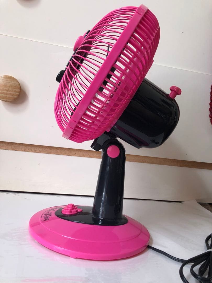 サンリオ　ハローキティ 扇風機