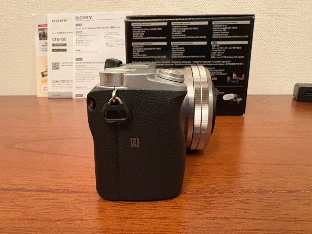 SONY α6400 ミラーレス一眼 E 16-50mm