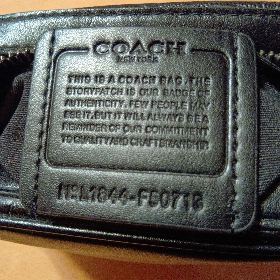 COACH ブラック レザー ショルダーバッグ