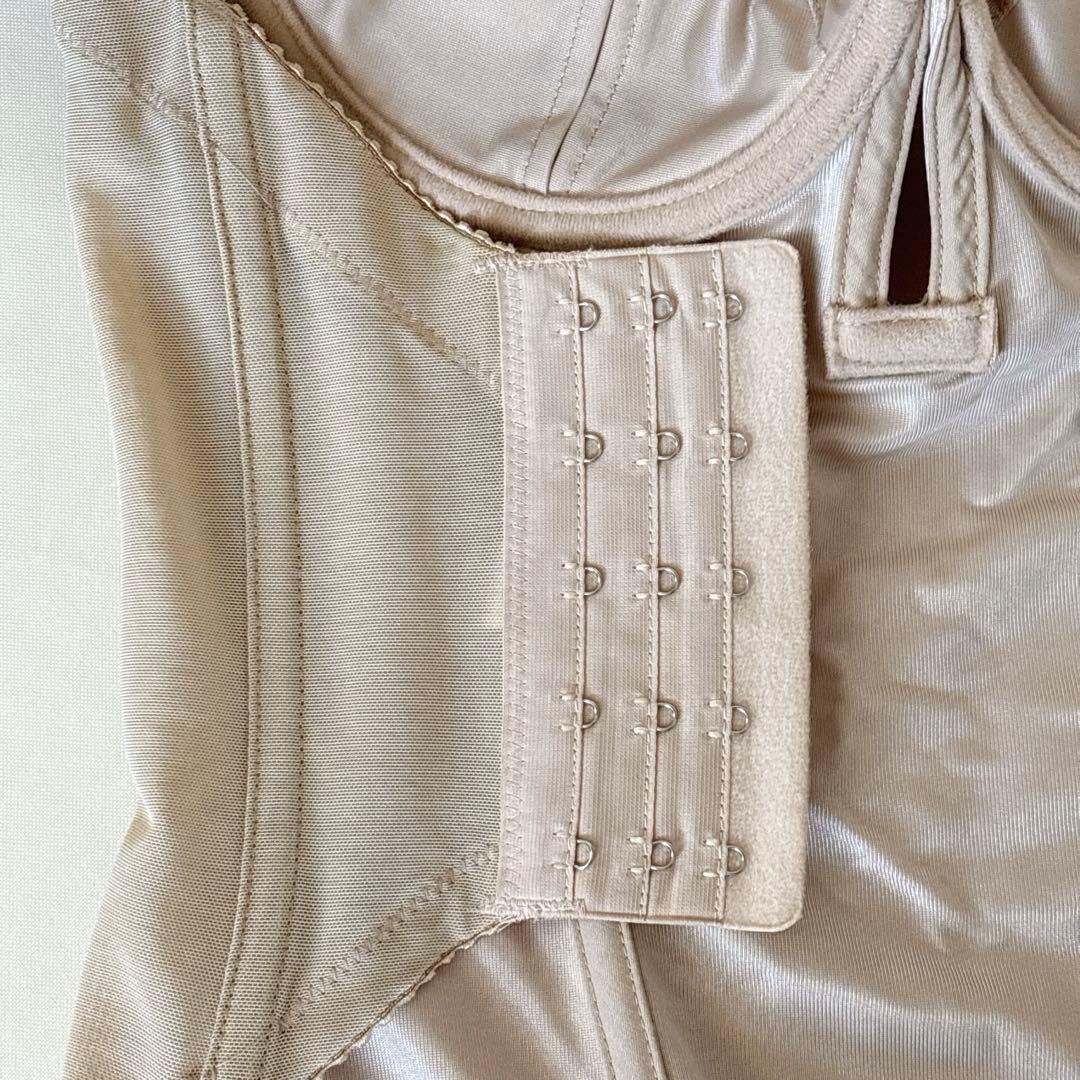 パット付きビスチェ/ガードル セット ブライダルインナー