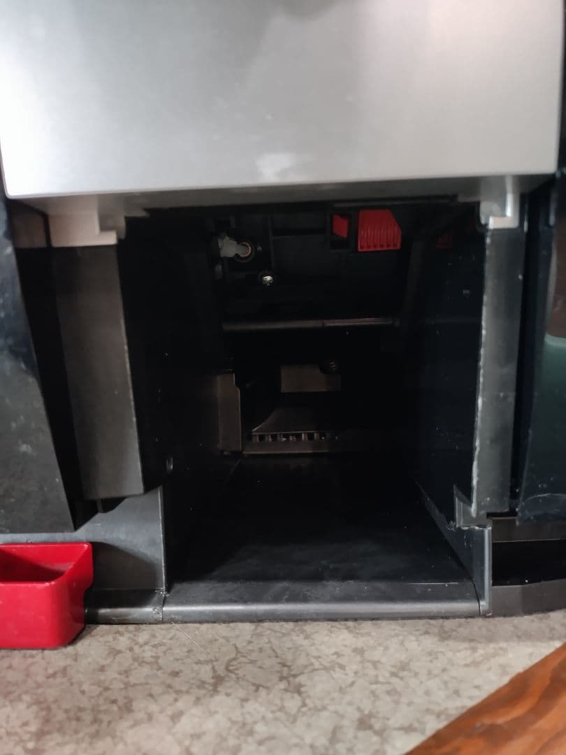 デロンギ　スマートコンパクト全自動エスプレッソマシン