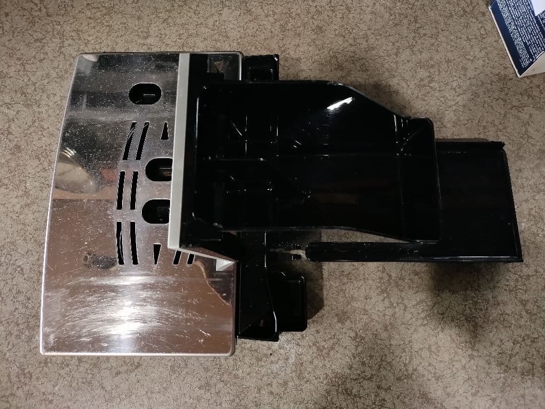 デロンギ　スマートコンパクト全自動エスプレッソマシン