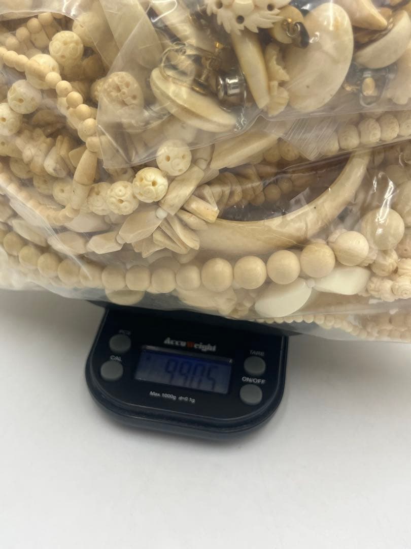 象牙調 象牙風 アクセサリー 約990g 大量 おまとめ ジュエリー ジャンク