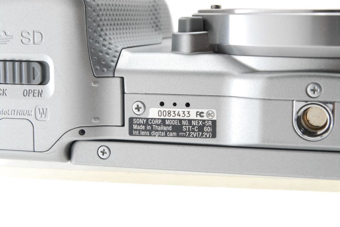 ✨極美品✨ソニー NEX-5R❤ミラーレス入門に最適な一台！