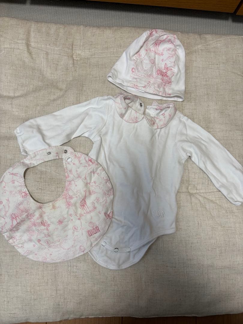 Dior 花柄ロンパース・ビブセット