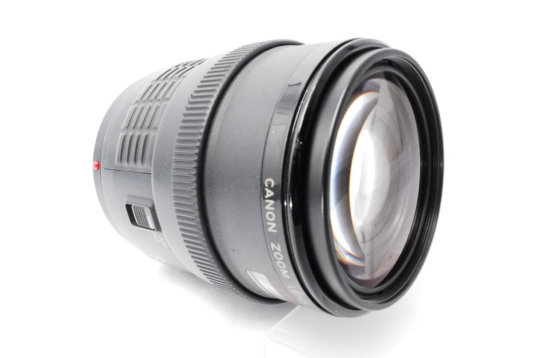 Canon kiss X4 デジタル一眼レフ　ダブルレンズ近くも遠くも撮影⭕️