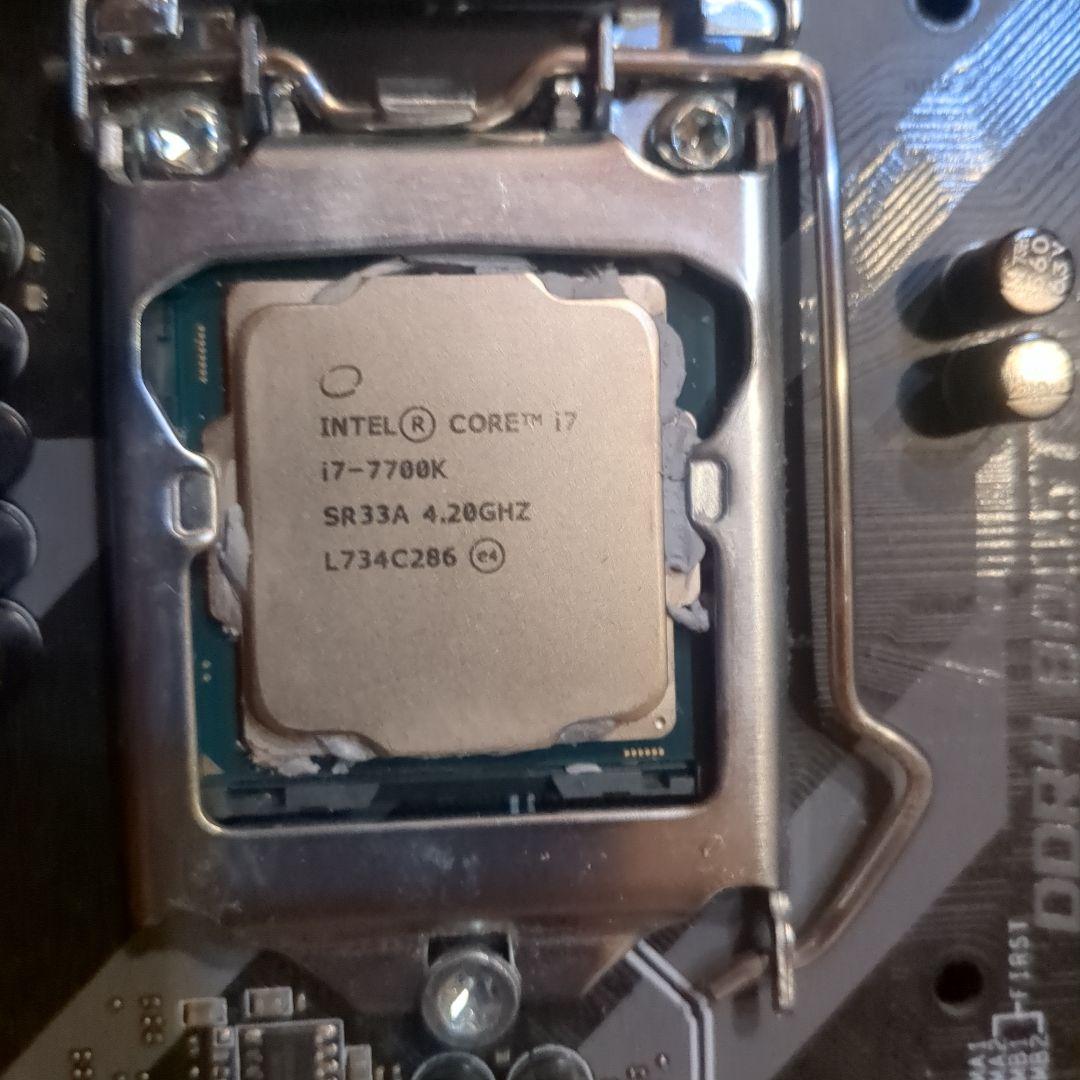 MSI Z270 ATX マザーボード i7-7700K、optaneメモリ付属