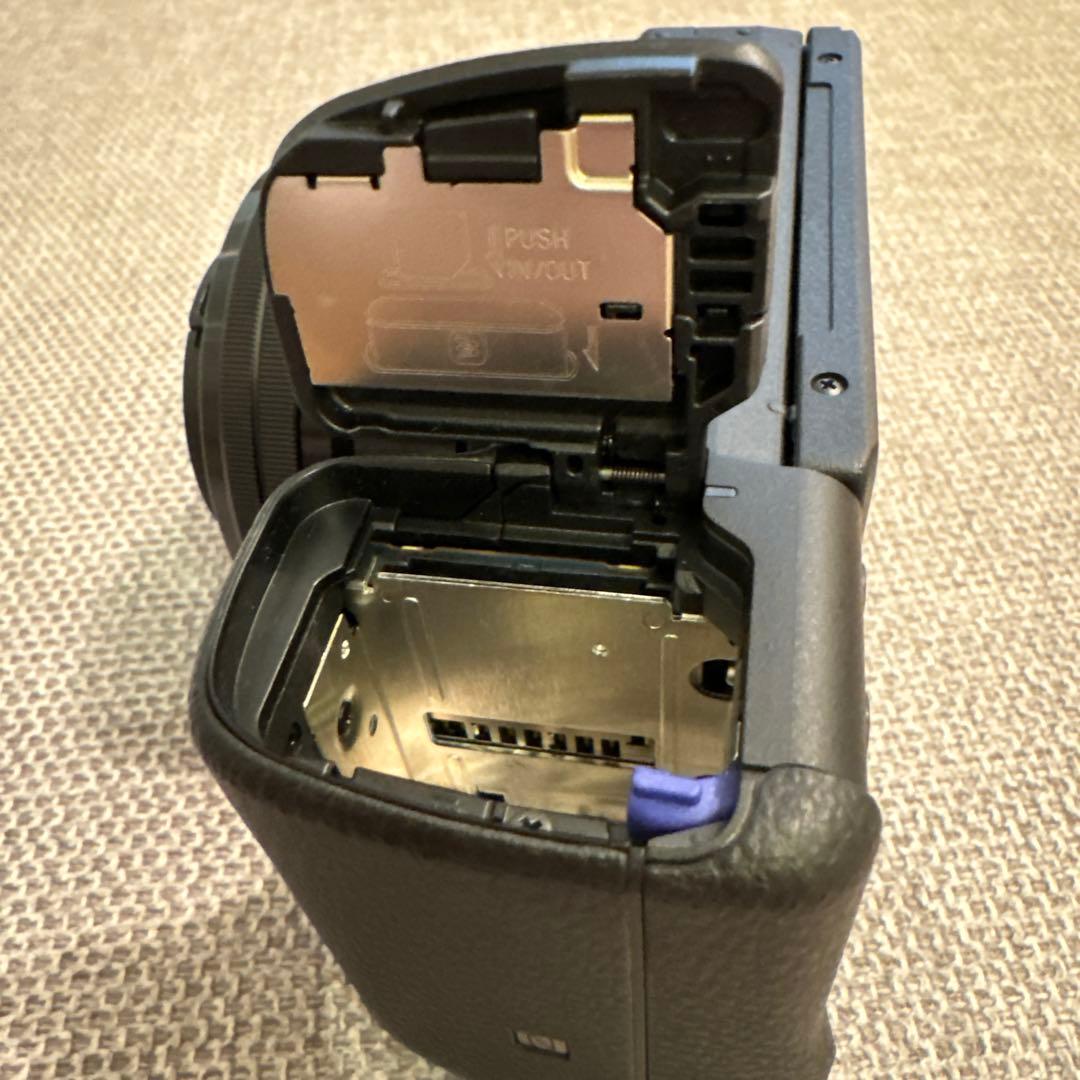 SONY α6400 パワーズームレンズキット ILCE-6400L