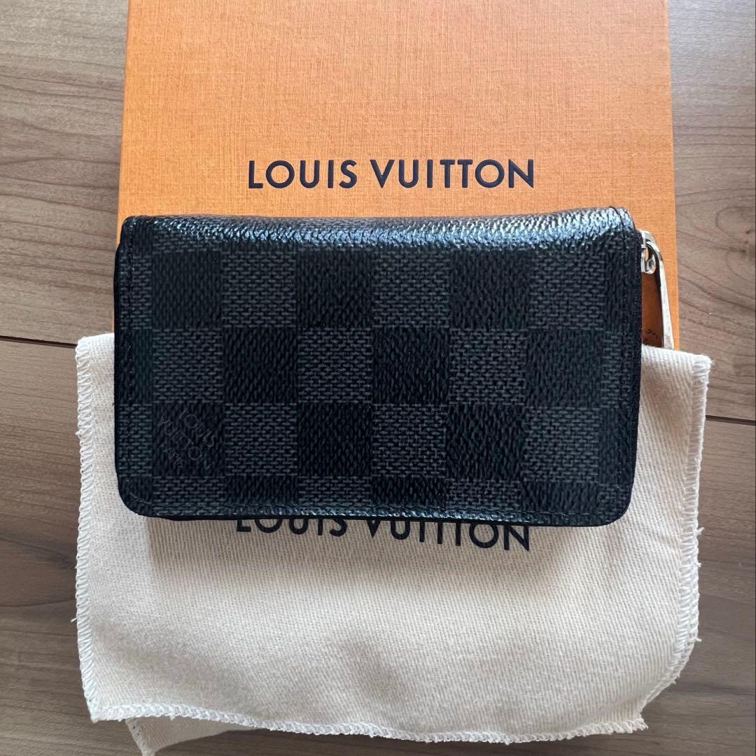 ルイヴィトン　ケース　ダミエ