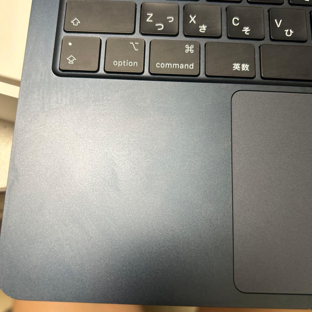 Apple MacBook Air 13.6インチ M2 8GB 256GB