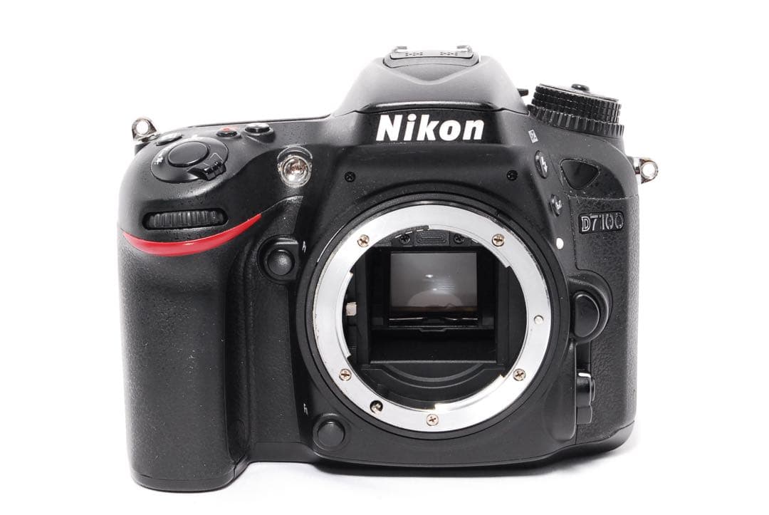 ◆すぐ使える◆Nikon D7100◆高性能◆ハイアマチュア機◆一眼レフカメラ◆