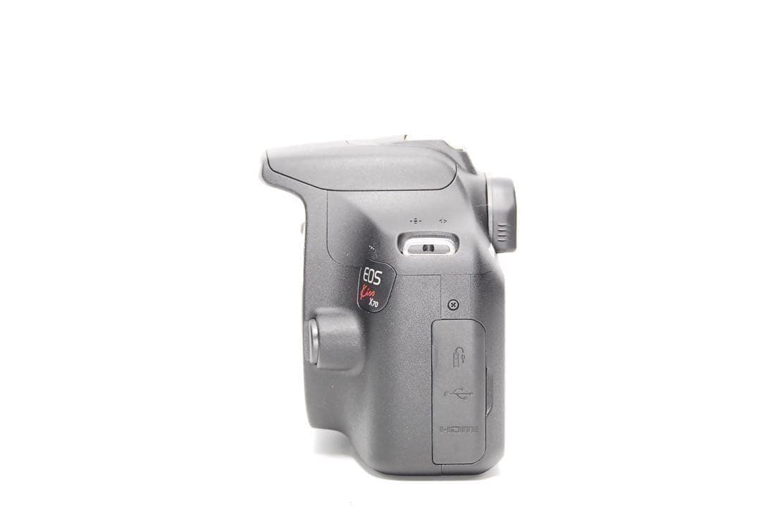 ☘️初心者向け☘️Canon Kiss X70 デジタル一眼レフ 高画質　美品