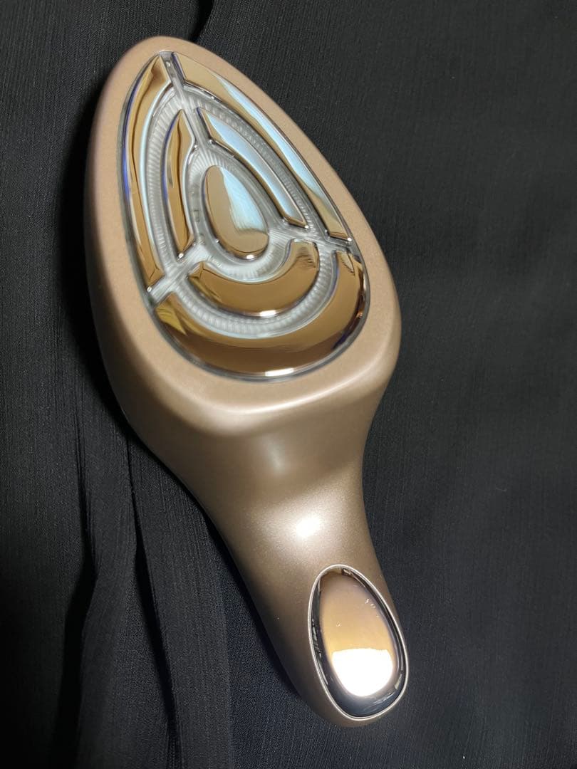 【E】ME ラボン エクラ 美顔器