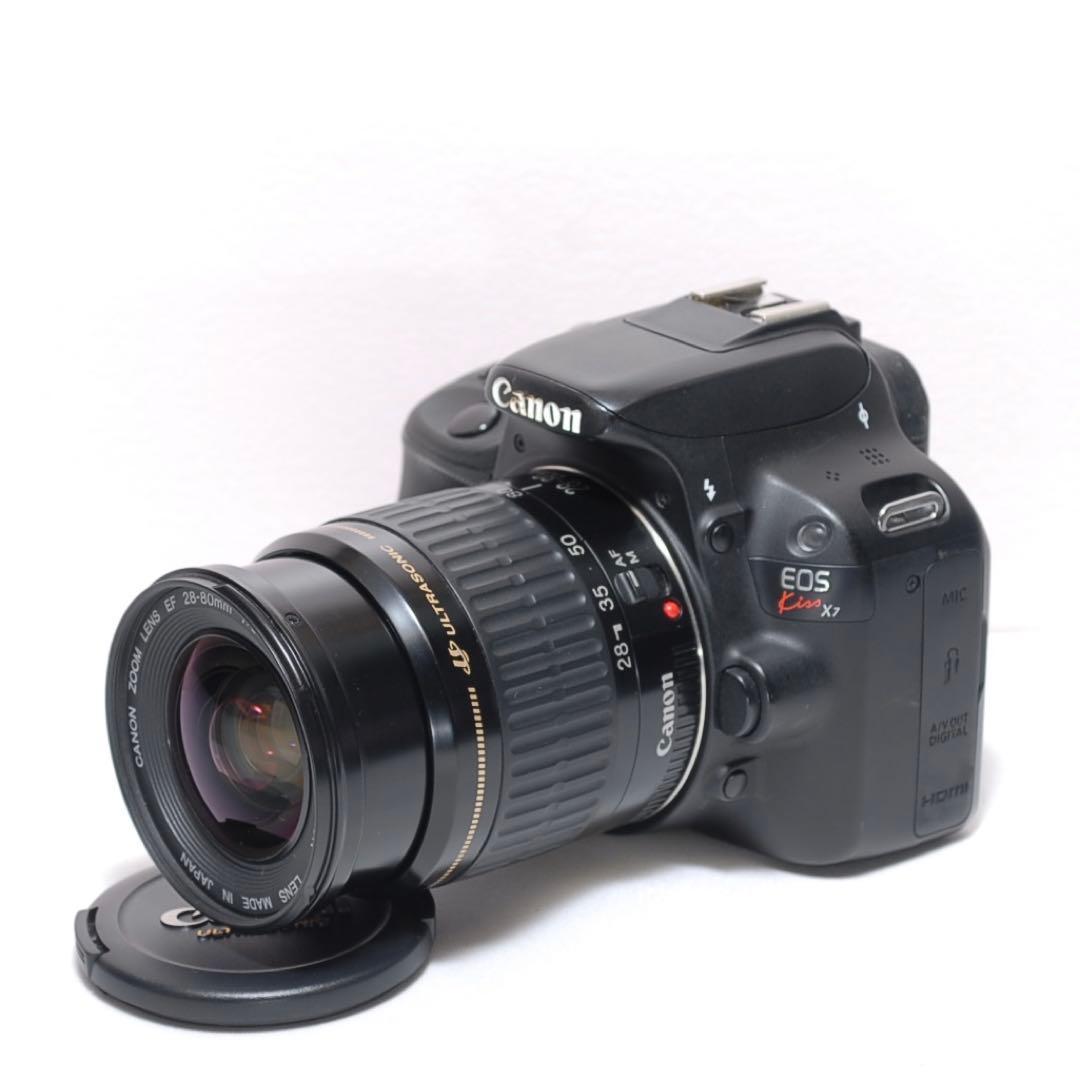 ✨軽量でカメラ女子に✨CANON KISS X7✨カフェ写真に✨シングルレンズ