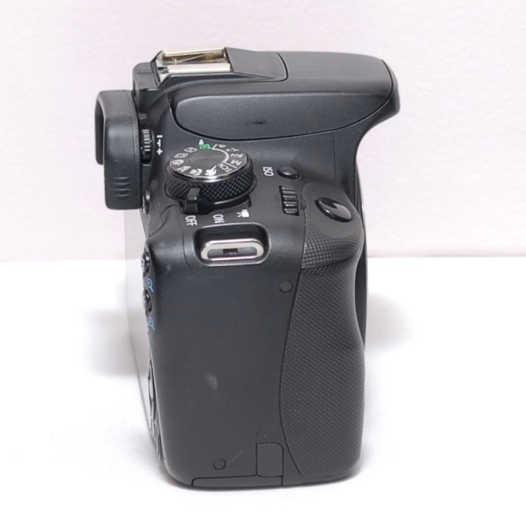 ✨軽量でカメラ女子に✨CANON KISS X7✨カフェ写真に✨シングルレンズ