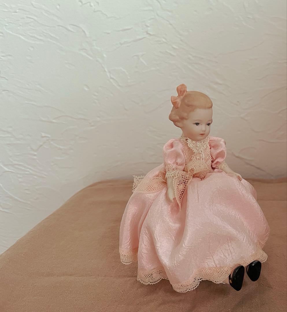 勿忘草　ビスクドール　ピンクッション