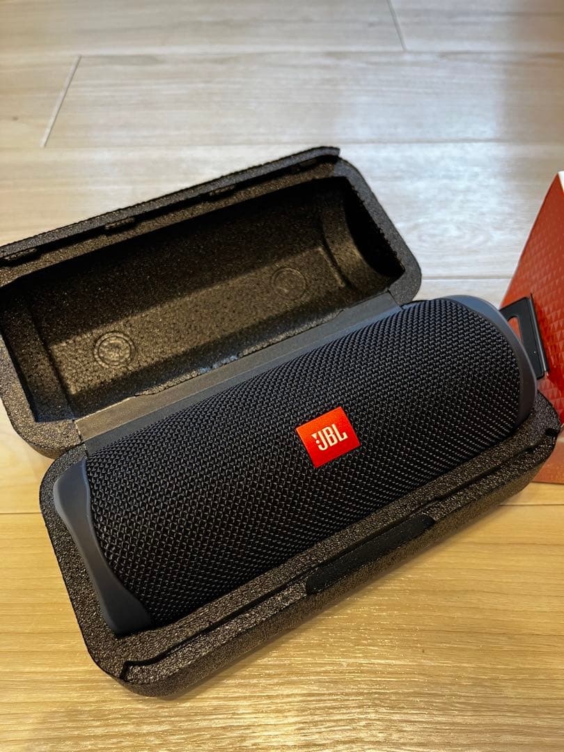 JBL FLIP5 ワイヤレススピーカー