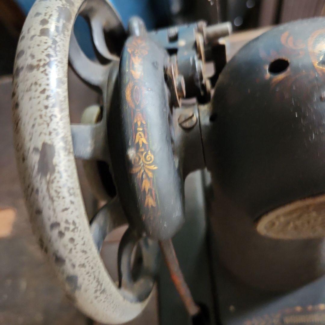 アンティーク　シンガー SINGER　足踏みミシン　編脚　108年前のアメリカ製