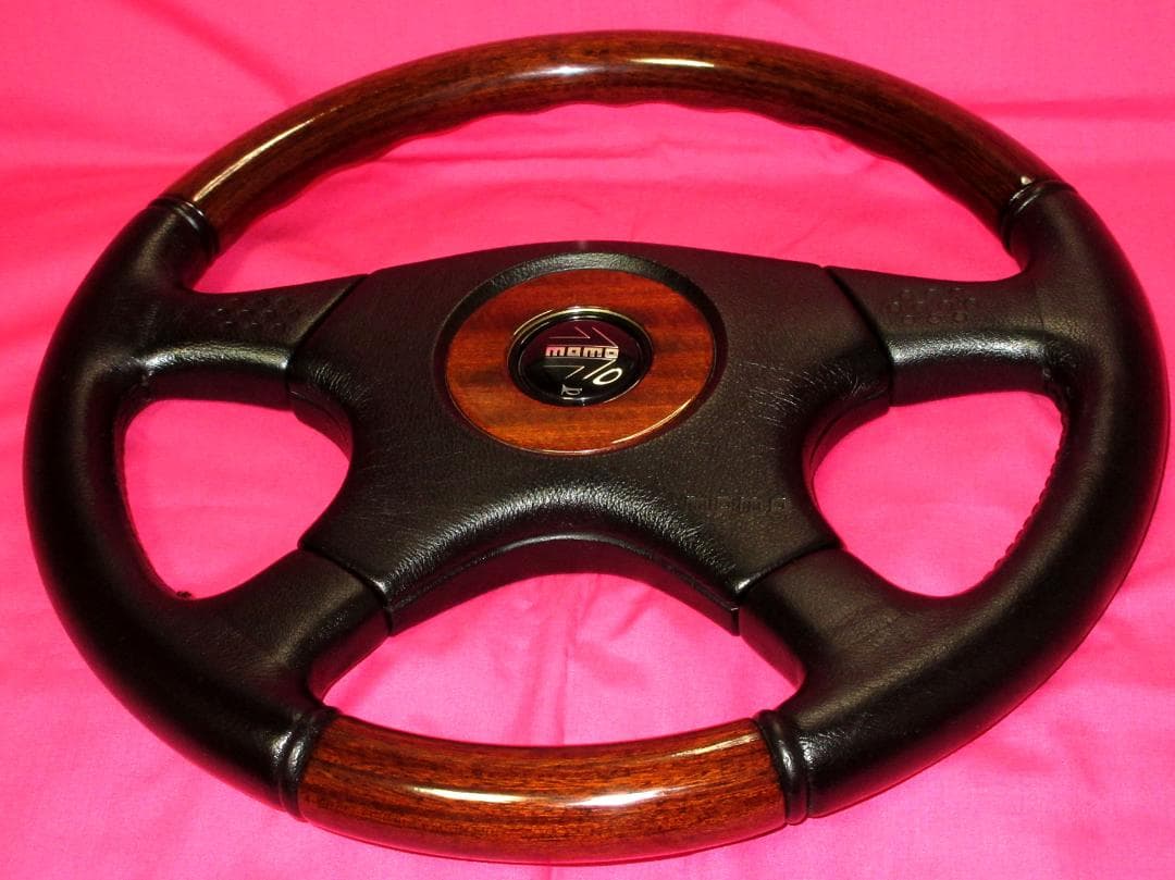 6366 正規品！MOMO OLYMPIC 3 モモオリンピックⅢ 36Φ