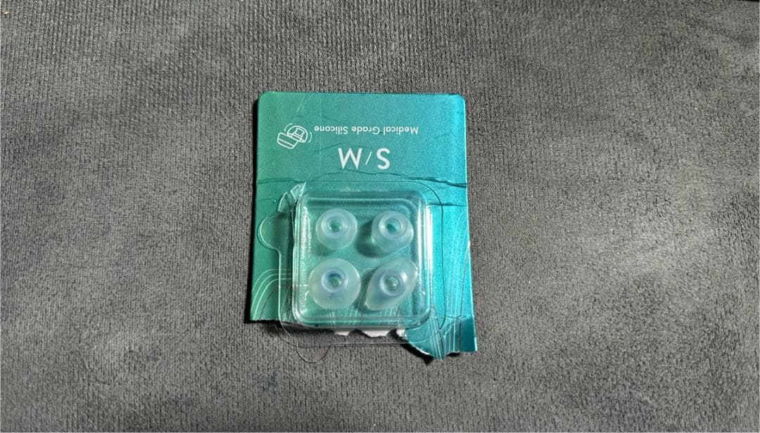 美品✨Apple AirpodsPro 第一世代 - 箱・追加イヤーパッド付き