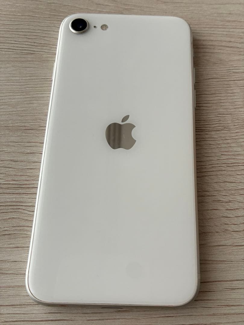 iPhone se2 ホワイト　SIMフリー　128GB