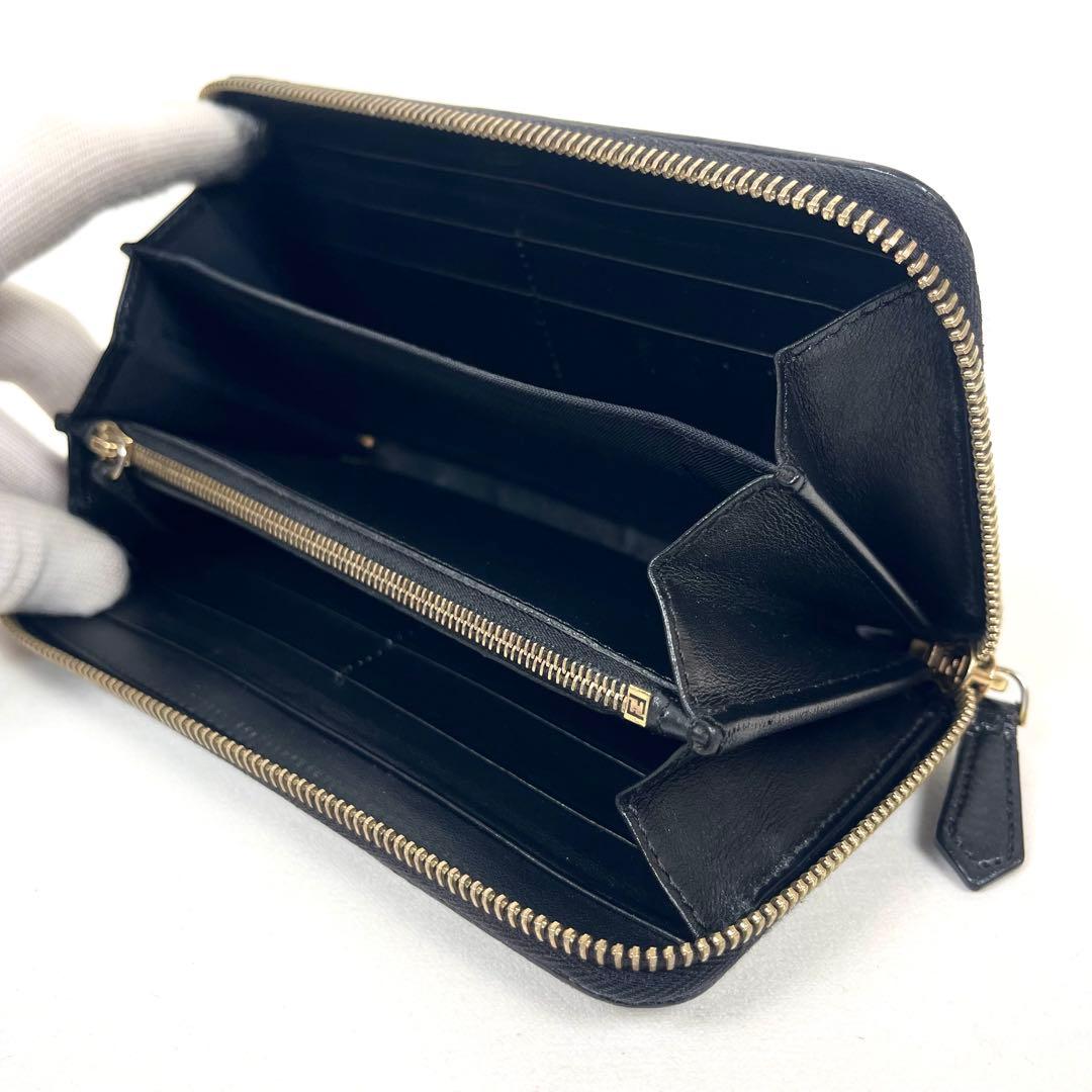 フェンディ　長財布　バグズ　モンスター　メタルアイ　ラウンドファスナー　レザー