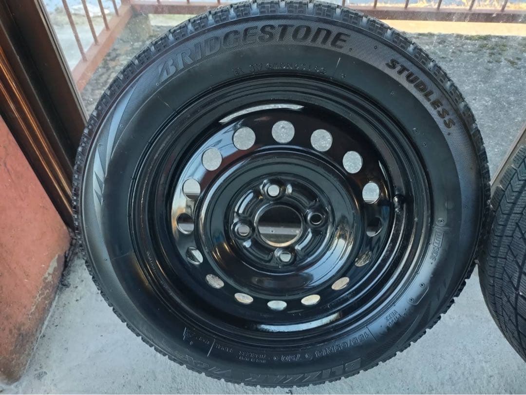 スバル　純正　ホイール　タイヤ　セット　14インチ　スタッドレス　スチール　中古