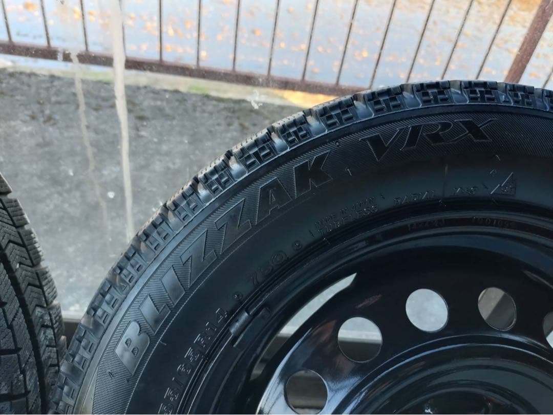 スバル　純正　ホイール　タイヤ　セット　14インチ　スタッドレス　スチール　中古