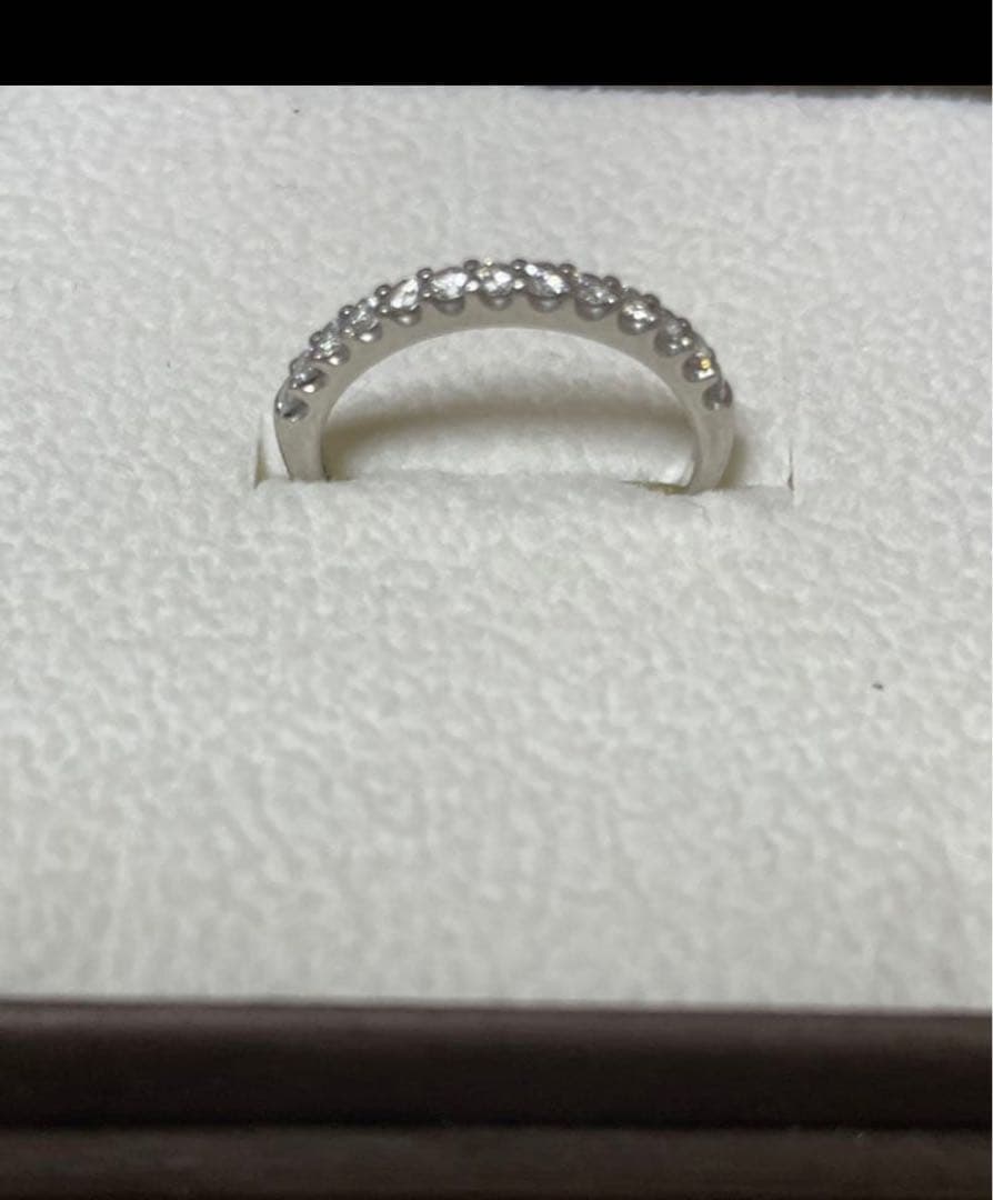 ヴァンドーム青山　ハーフエタニティリング