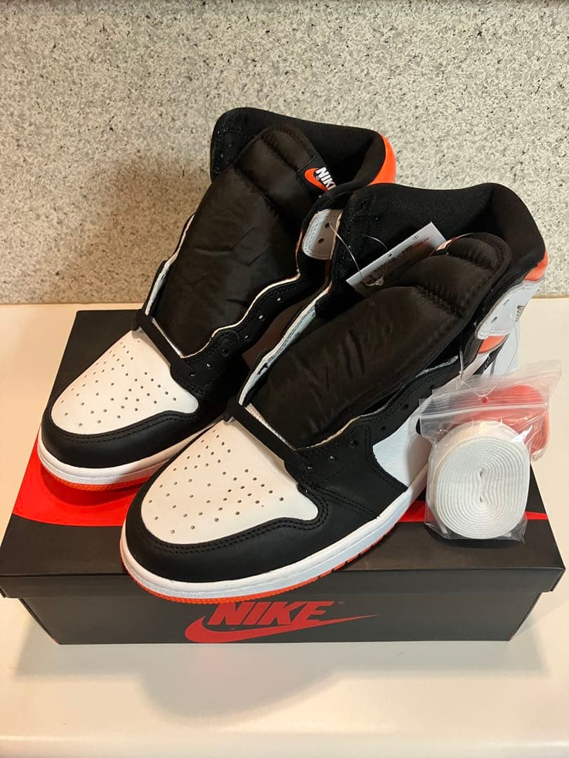 靴 Nike Air Jordan 1 Retro High OG