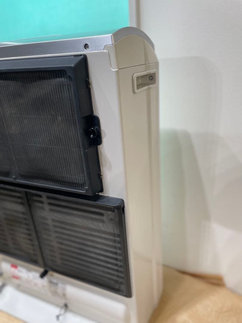 o*r様 リンナイ ガスファンヒーター ホワイト　高年式　RC-T5801 AC