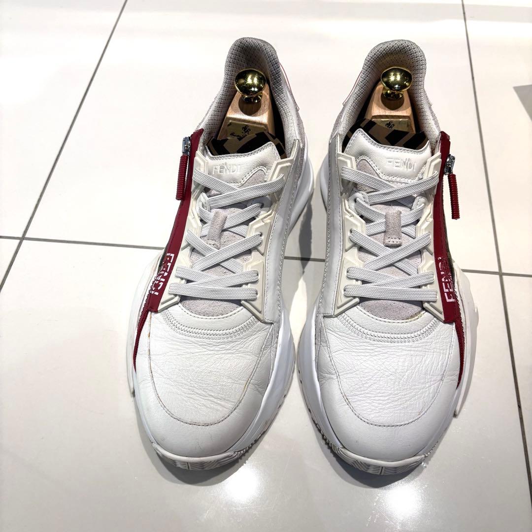 美品‼️FENDI フェンディフロー サイドジップ ロゴ入り スニーカー