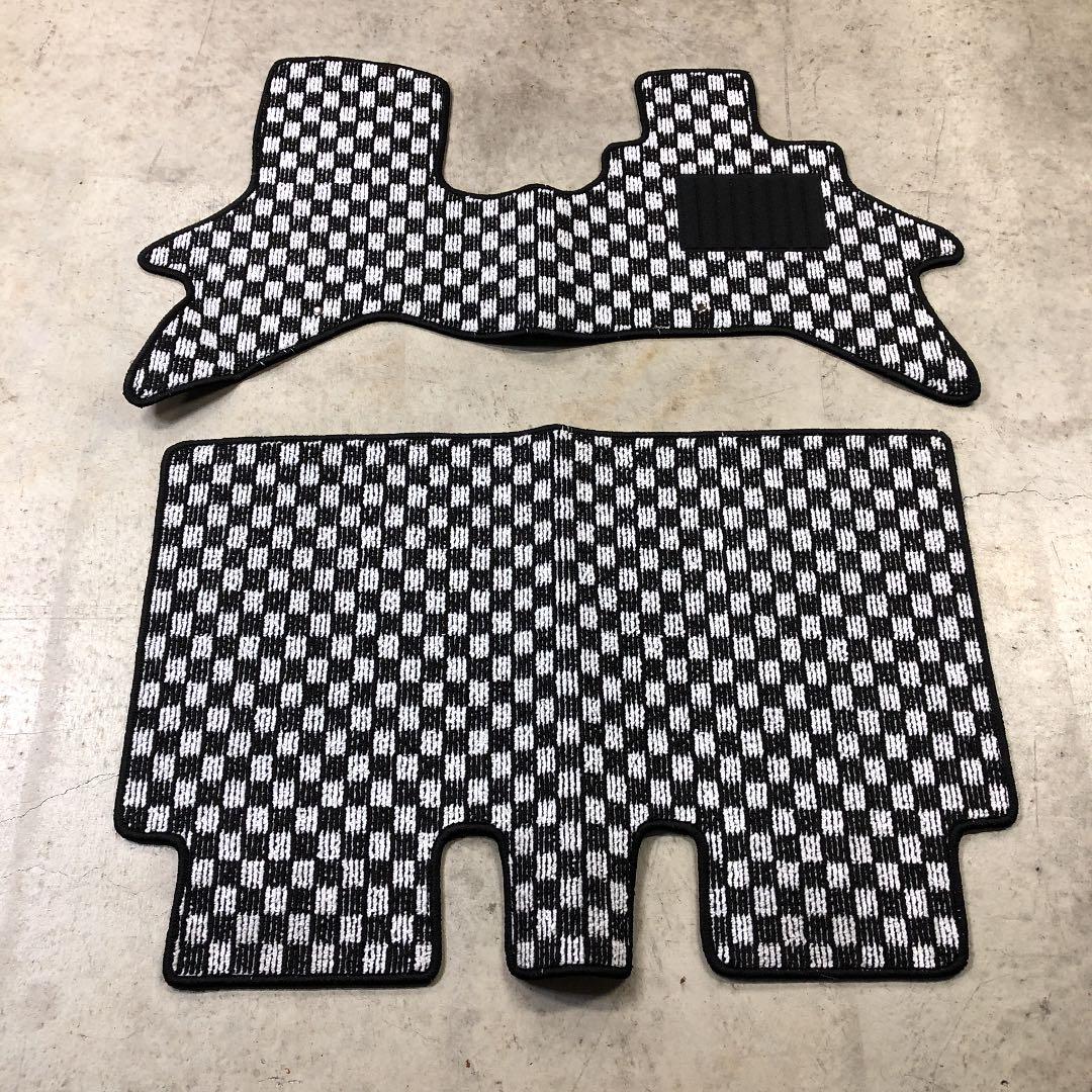 エブリイワゴン  現行車 DA17S フロアマット チェック黒白 カーマット