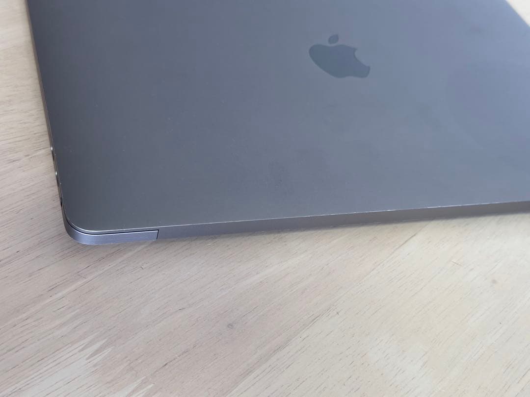 動作品！MacBook Pro2020 Core i5•16GB •512GB