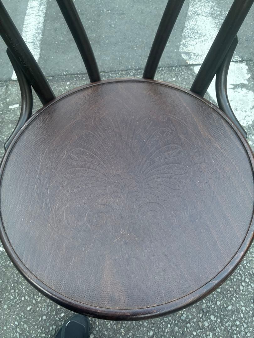 TON社　木製バースツール ダークブラウン①