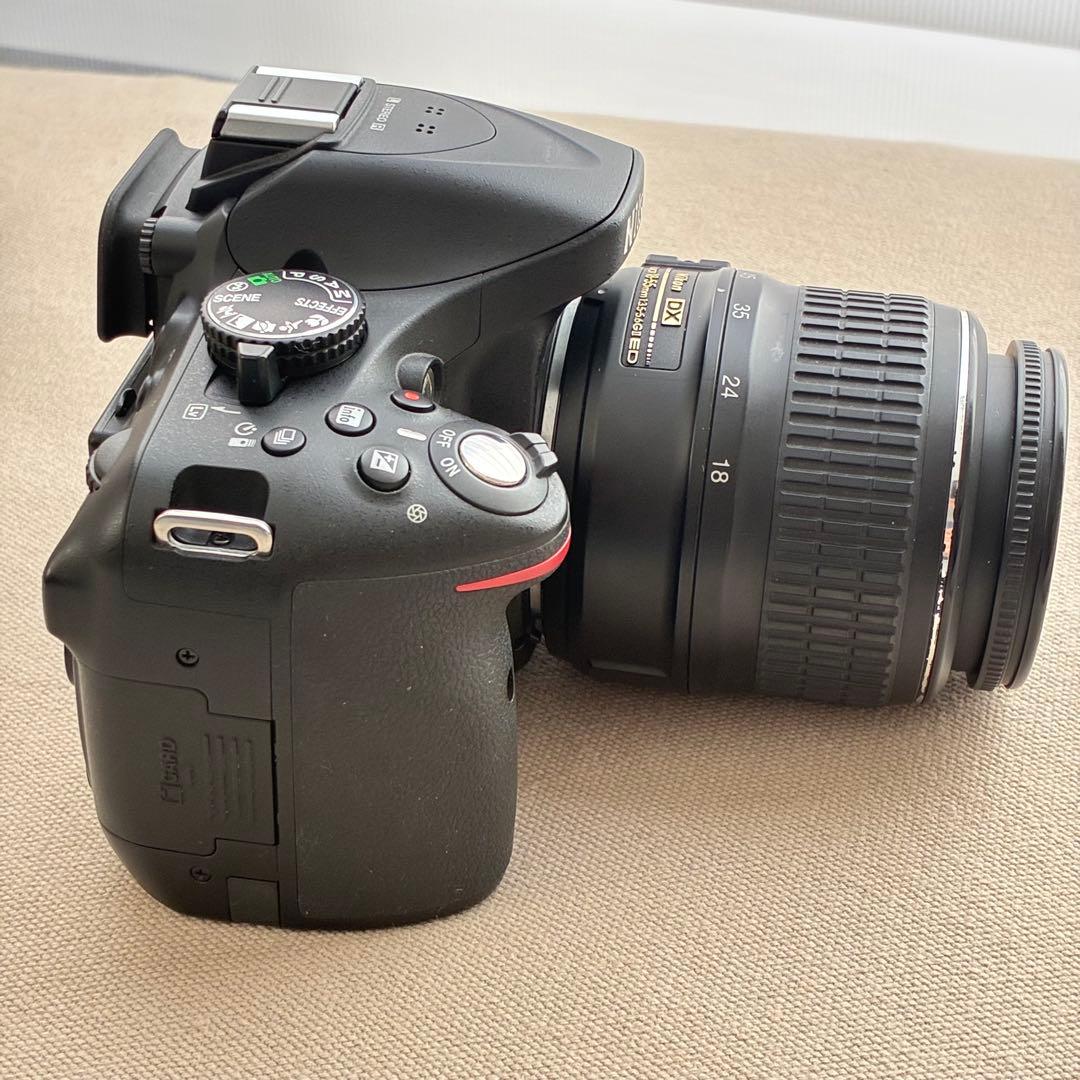 Nikon D5200 デジタル一眼レフ カメラ