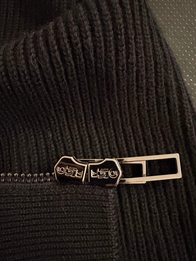 正規品 EMPORIO ARMANI アルマーニ 黒 ジップアップニット