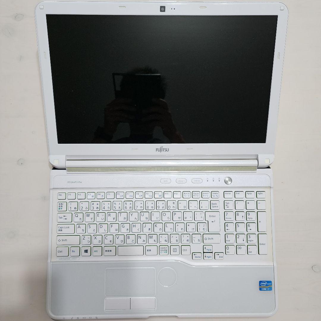 富士通 FMV LIFEBOOK AH53/J Core i7 8GB
