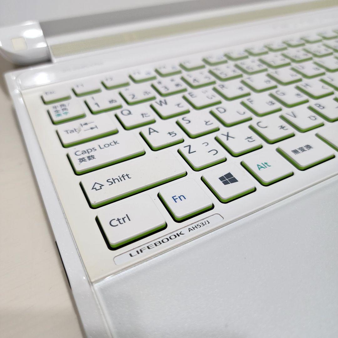富士通 FMV LIFEBOOK AH53/J Core i7 8GB