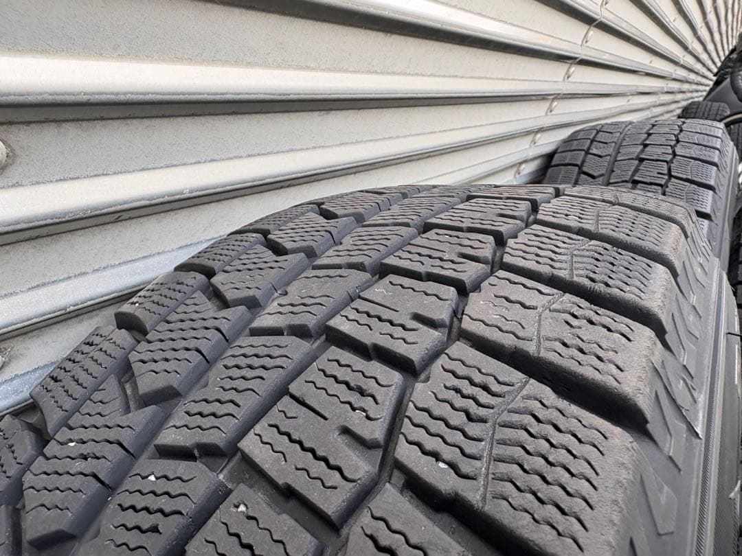 195/65R15 スタンドタイヤアルミセット　ダンロップ　2021年製　8部山