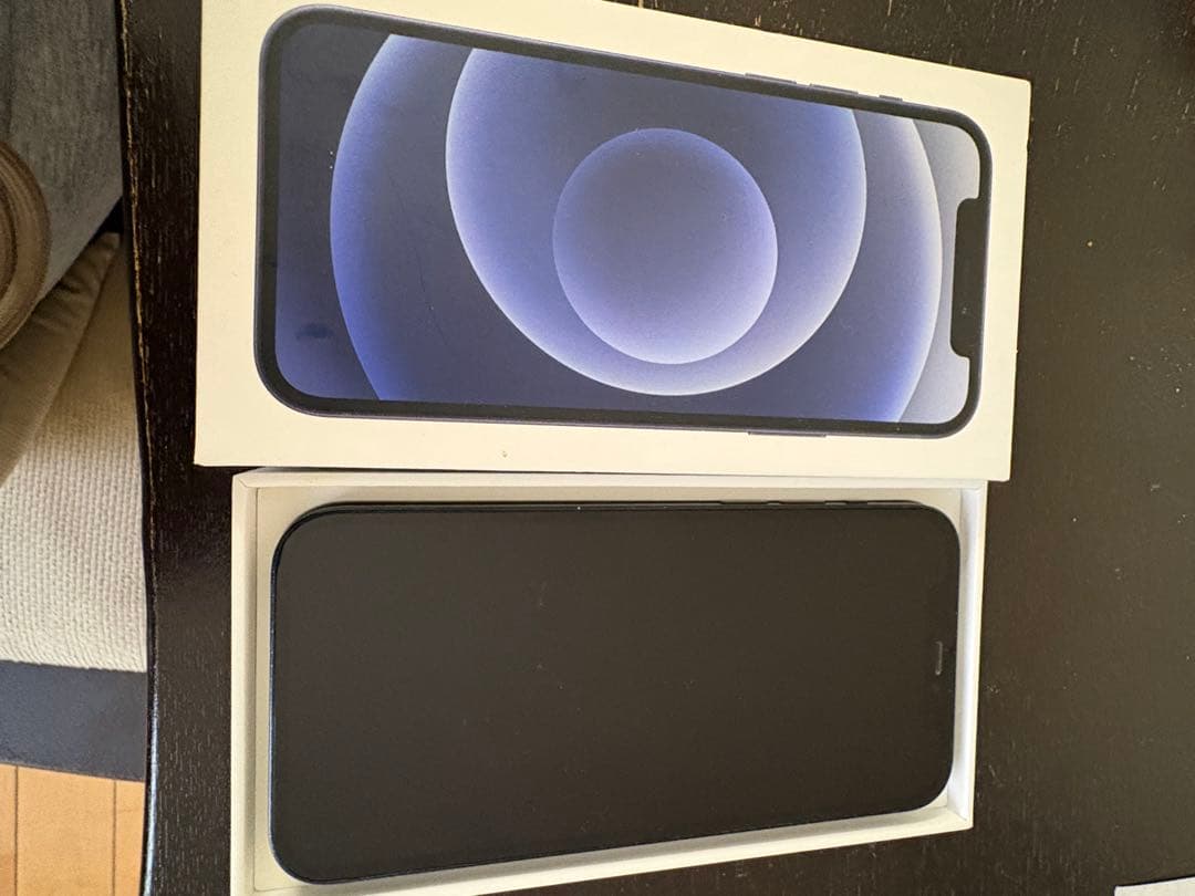 Apple iPhone 12 64GB ブラック 本体 箱付き