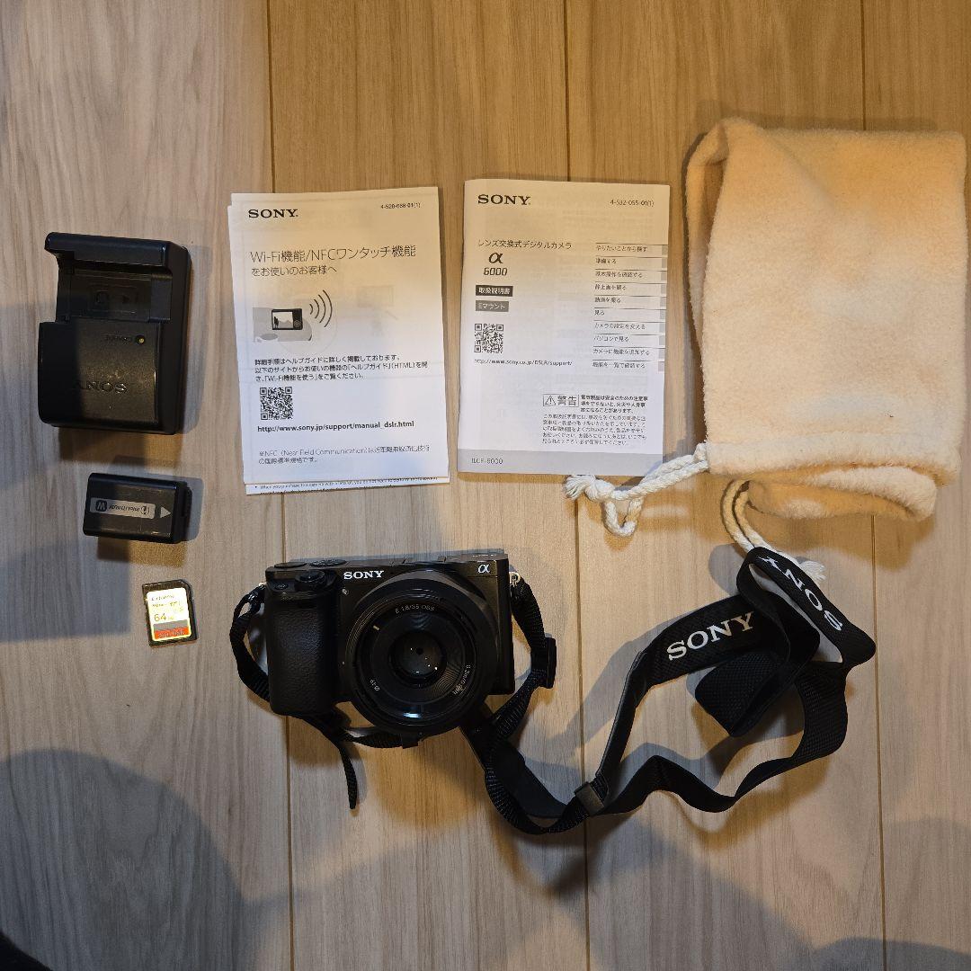 【箱付き】SONY α6000 デジタル一眼レフ 本体と付属品