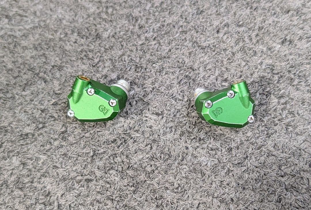 Campfire Audio Andromeda 旧モデル