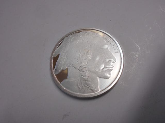 M*M様 シルバー　　インディアン　31.2g 　銀貨　未使用 　g088